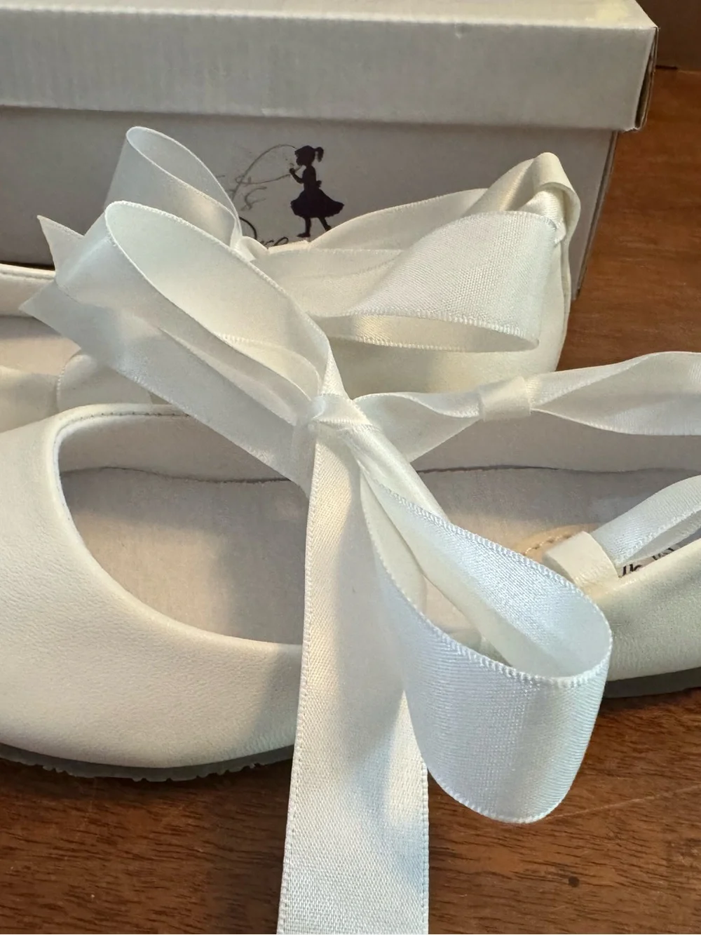 Kids Dream white leather